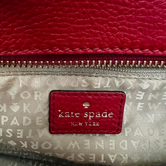 Kate Spade New York PillboxRed Leather Handbag/crossbody w/dust cover - Picture 5 of 13